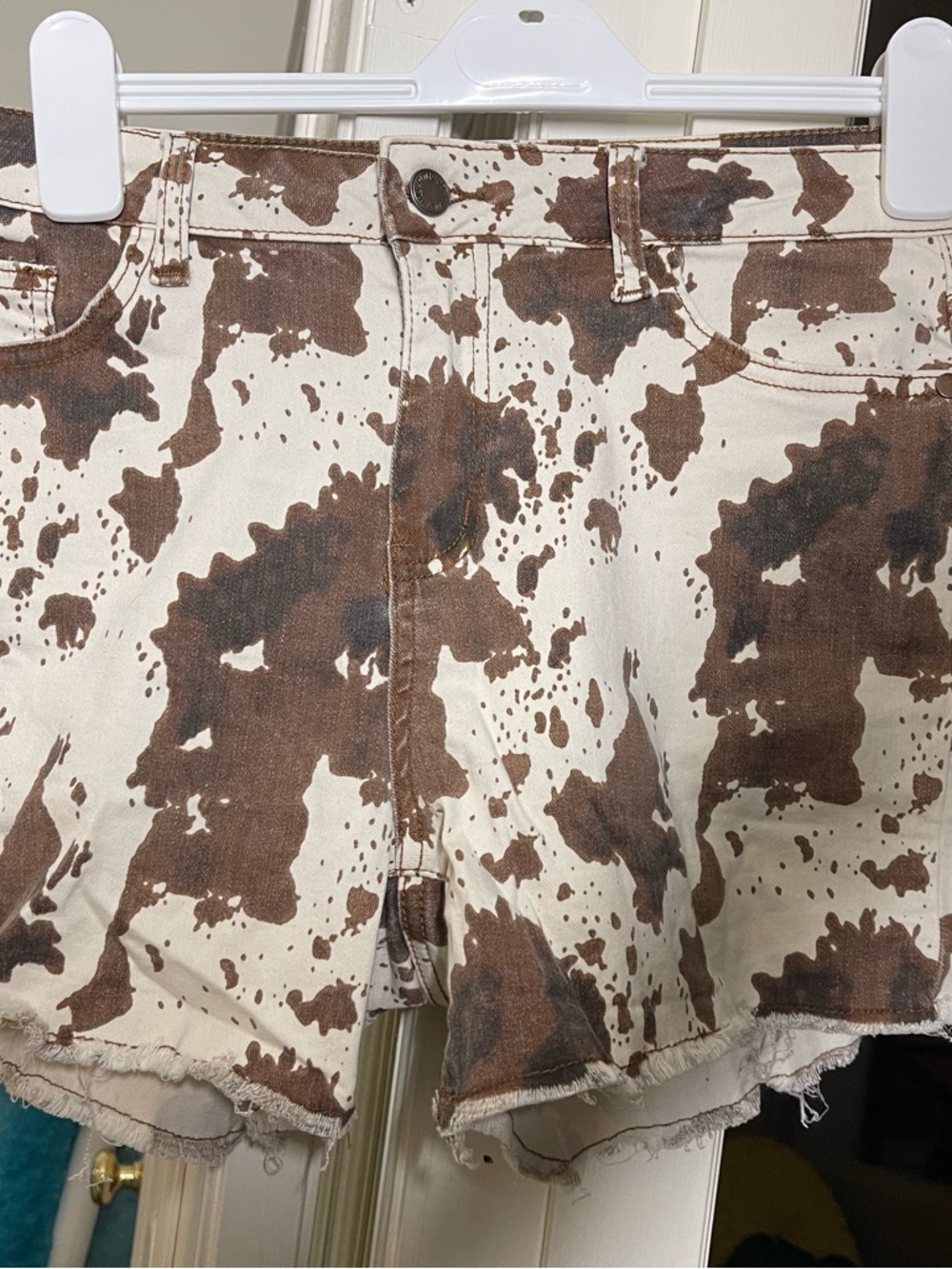 Judy Blue Cream and Brown Printed Bottoms